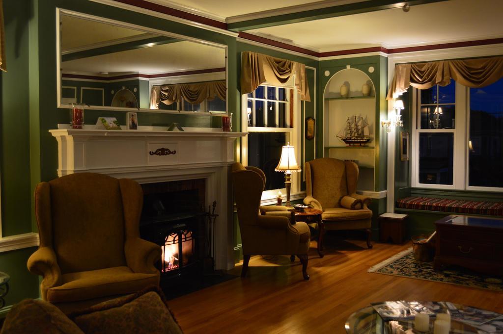 The Brewster Inn 덱스터 외부 사진