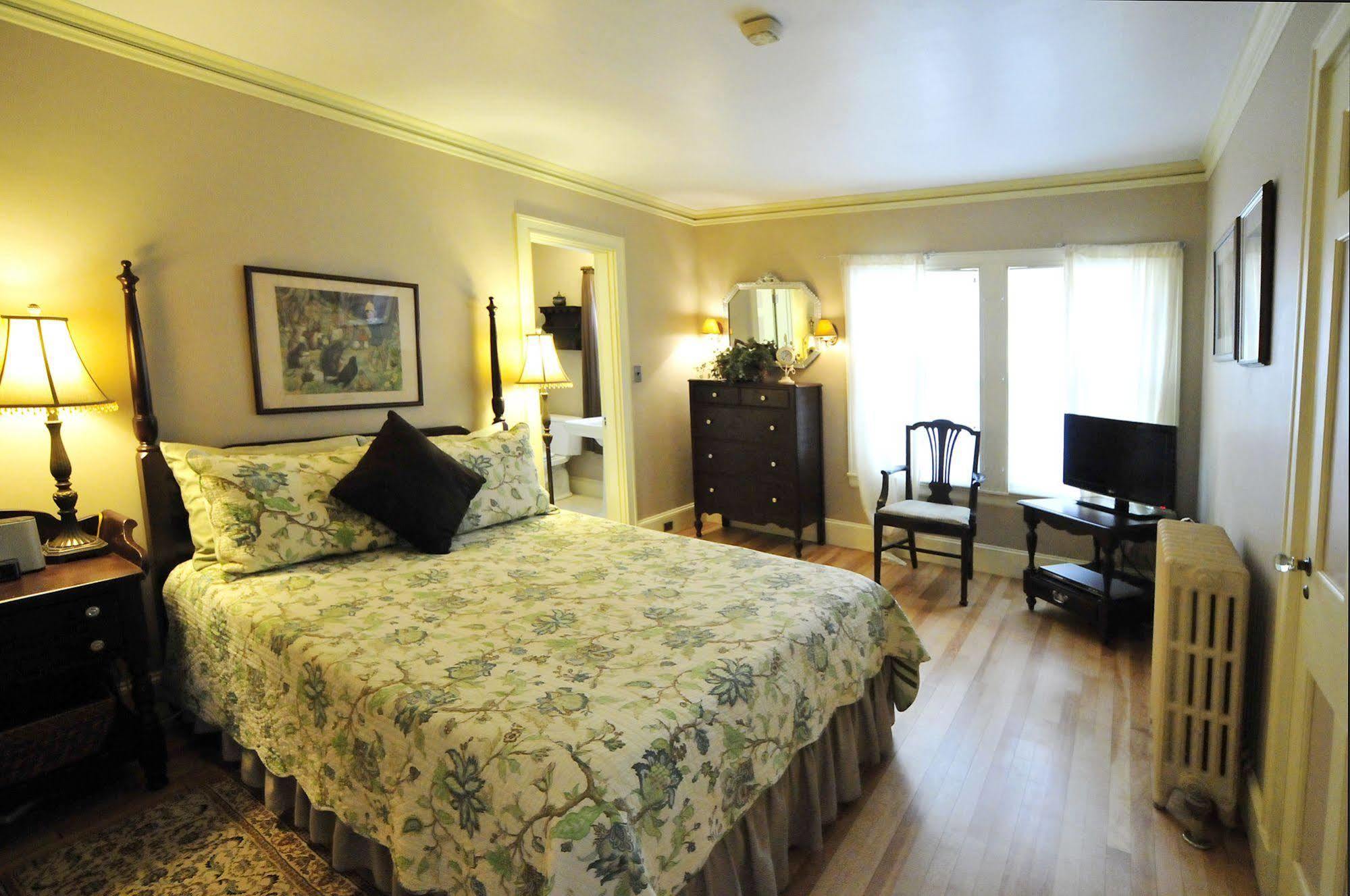 The Brewster Inn 덱스터 외부 사진