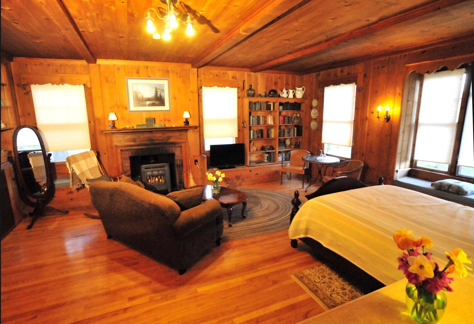 The Brewster Inn 덱스터 외부 사진